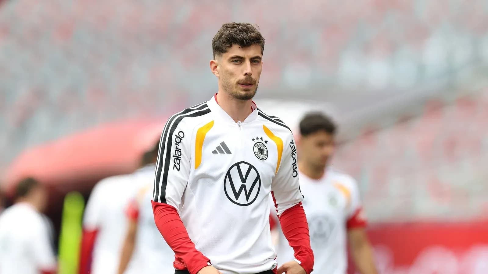 Jugador de Alemania en el calentamiento antes del partido