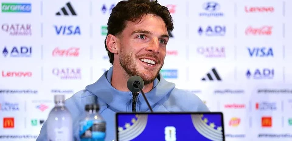 Jugador hablando en una conferencia de prensa