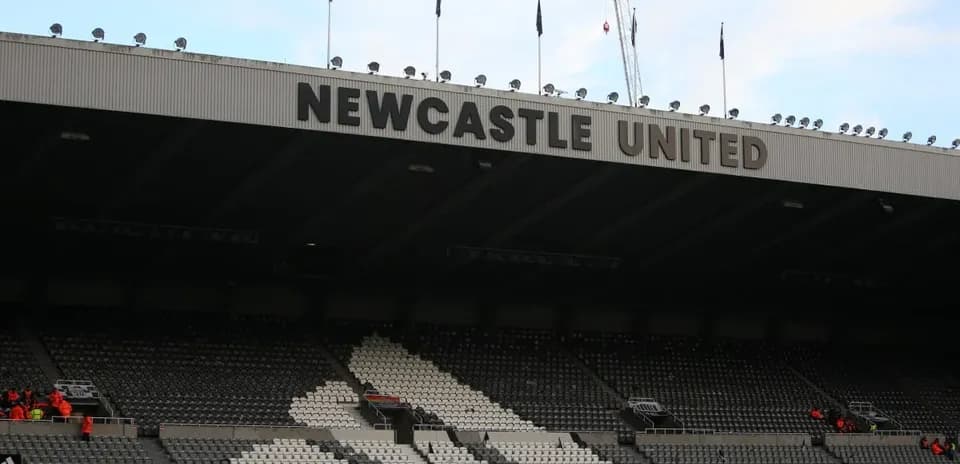 Vista del estadio de Newcastle United en construcción