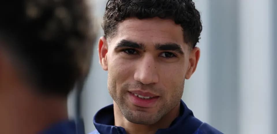 Jugador durante sesión de entrenamiento en campo