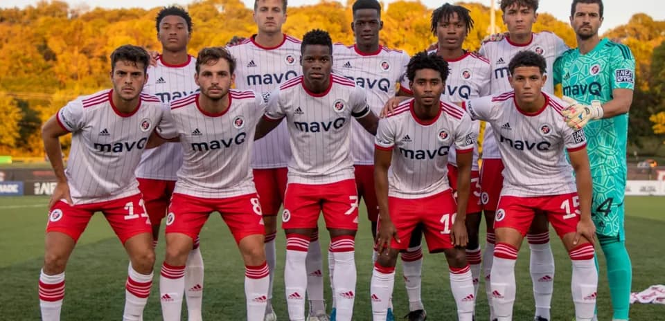 Equipo de North Texas en la alineación