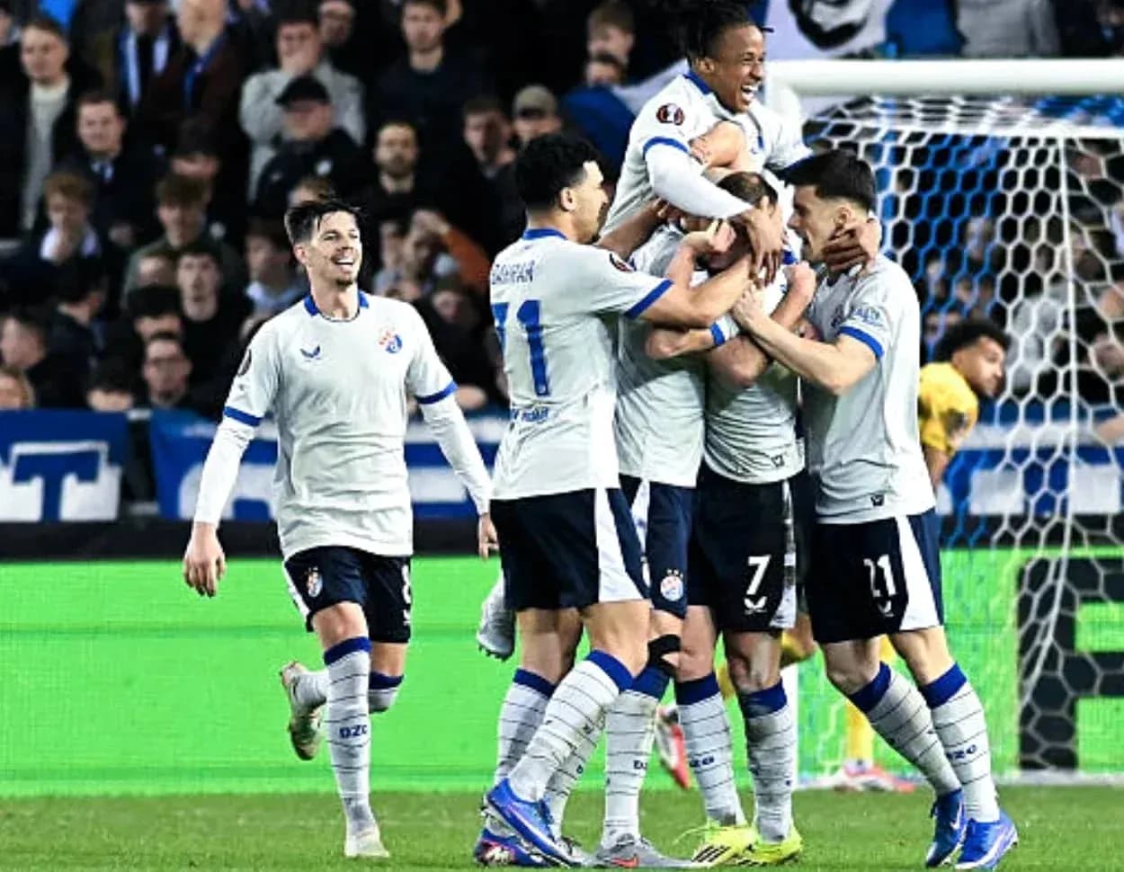 Celebración de gol del Dinamo Zagreb