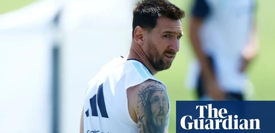 Lionel Messi entrenando con camiseta de Argentina