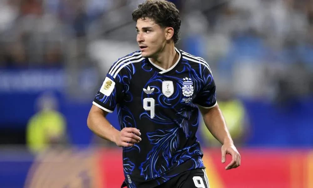 Jugador de Argentina corriendo durante un partido