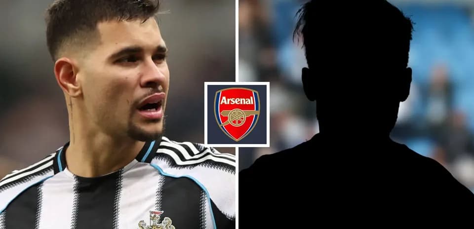 Jugador de Newcastle con logo de Arsenal en fondo