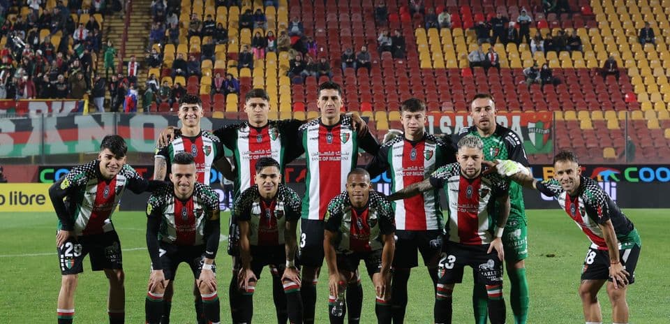 Equipo Palestino posando antes del partido