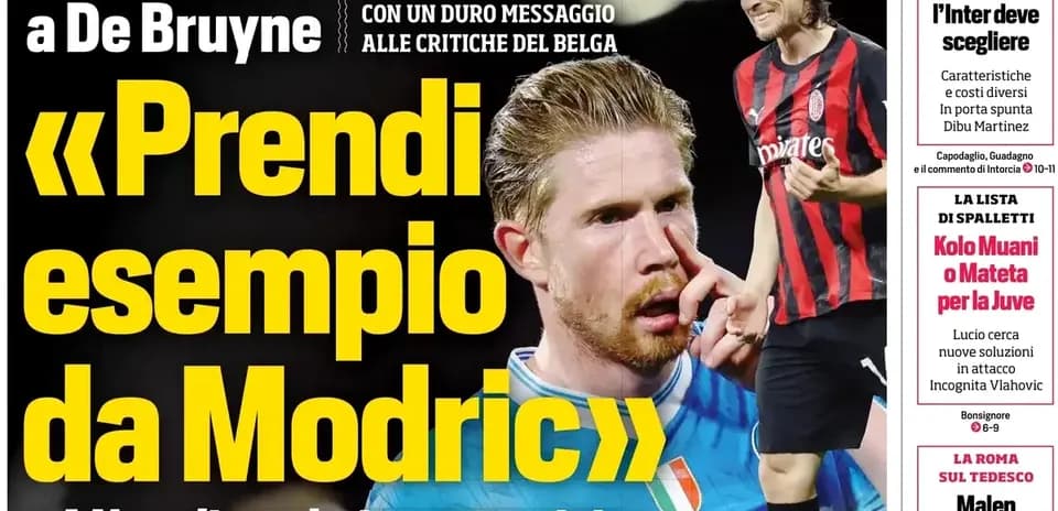 De Bruyne con gesto pensativo durante una conferenza