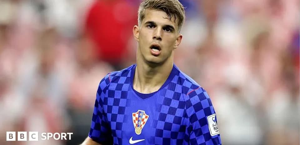 Jugador de Croacia en acción durante un partido