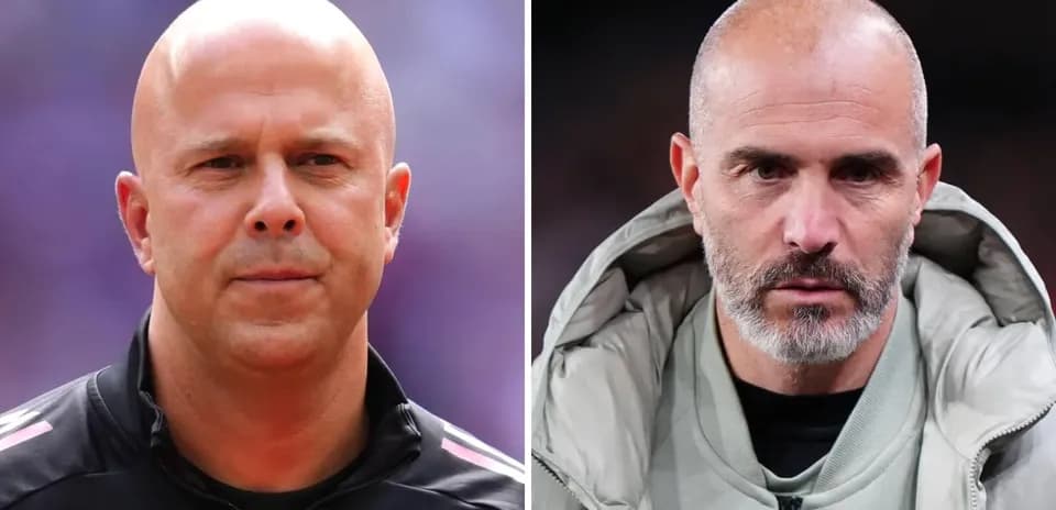 Dos entrenadores durante un evento deportivo