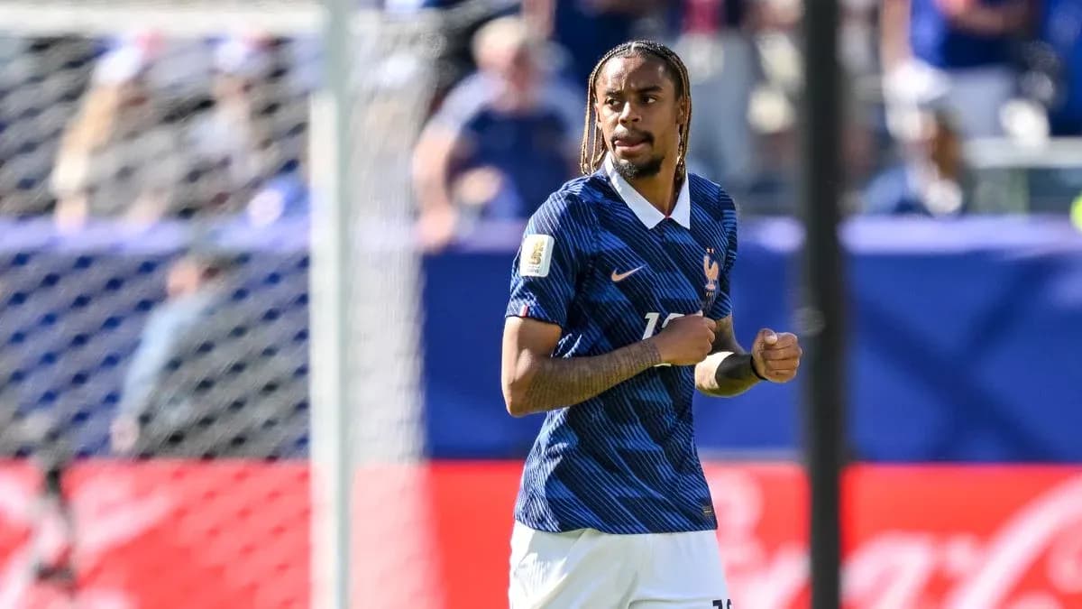 Jugador de Francia en el campo durante un partido
