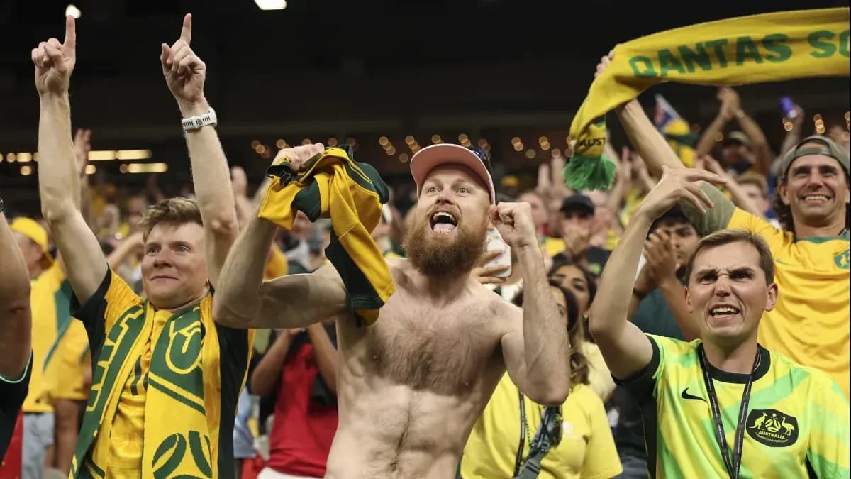 Aficionados de Australia animando en el estadio