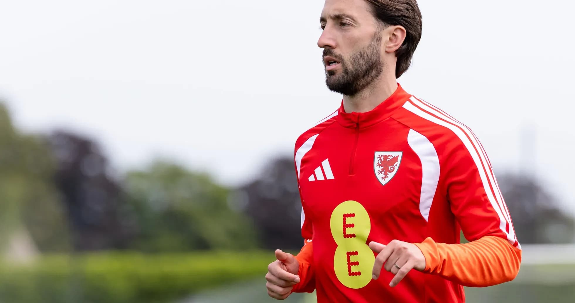 Jugador corriendo durante sesión de entrenamiento