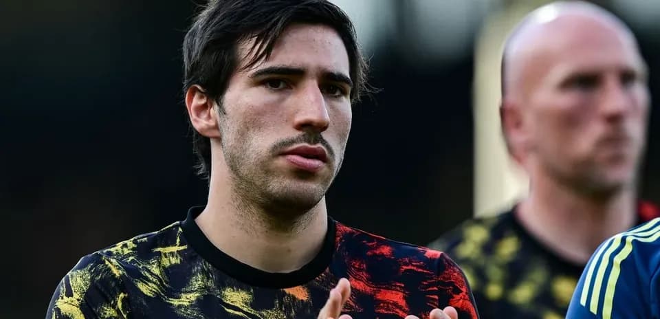 Jugador aplaudiendo durante el calentamiento previo