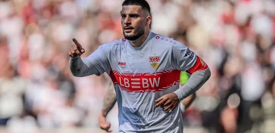 Jugador del VfB Stuttgart celebrando un gol