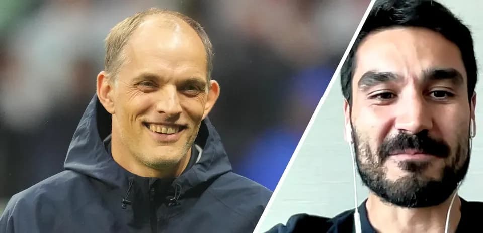 Thomas Tuchel y Ilkay Gündogan sonriendo durante conversación