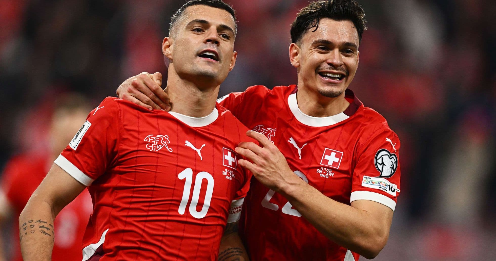 Jugadores suizos celebrando un gol