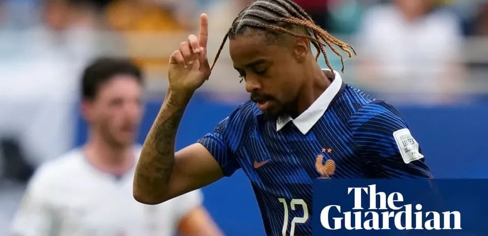 Jugador de Francia celebrando durante un partido