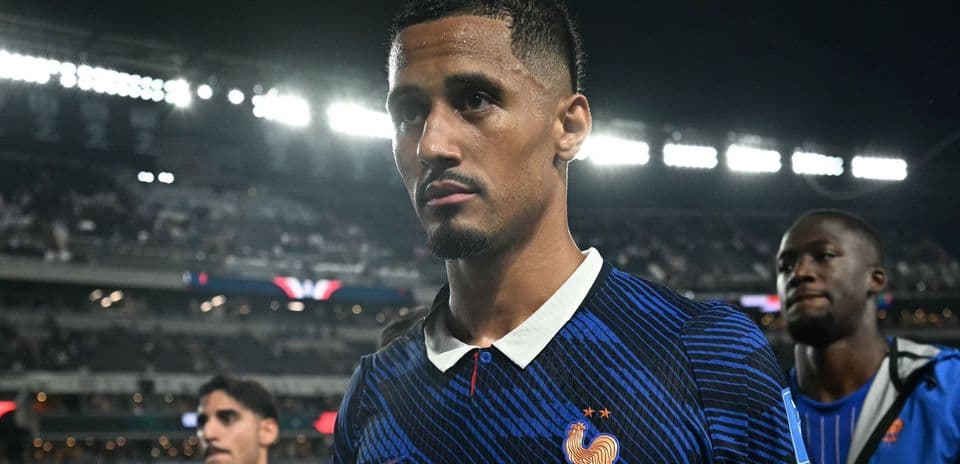Didier Deschamps tranquilo por el dolor de espalda de William Saliba antes del partido contra Suecia