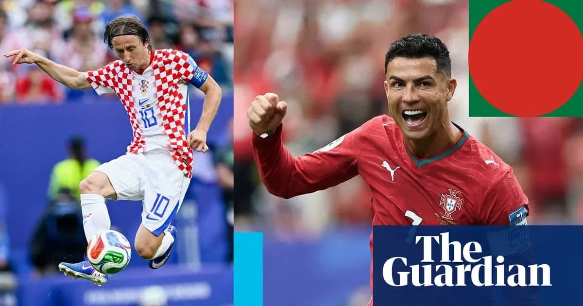 Luka Modrić y Cristiano Ronaldo en acción durante un partido Luka Modrić y Cristiano Ronaldo en acción durante un partido
