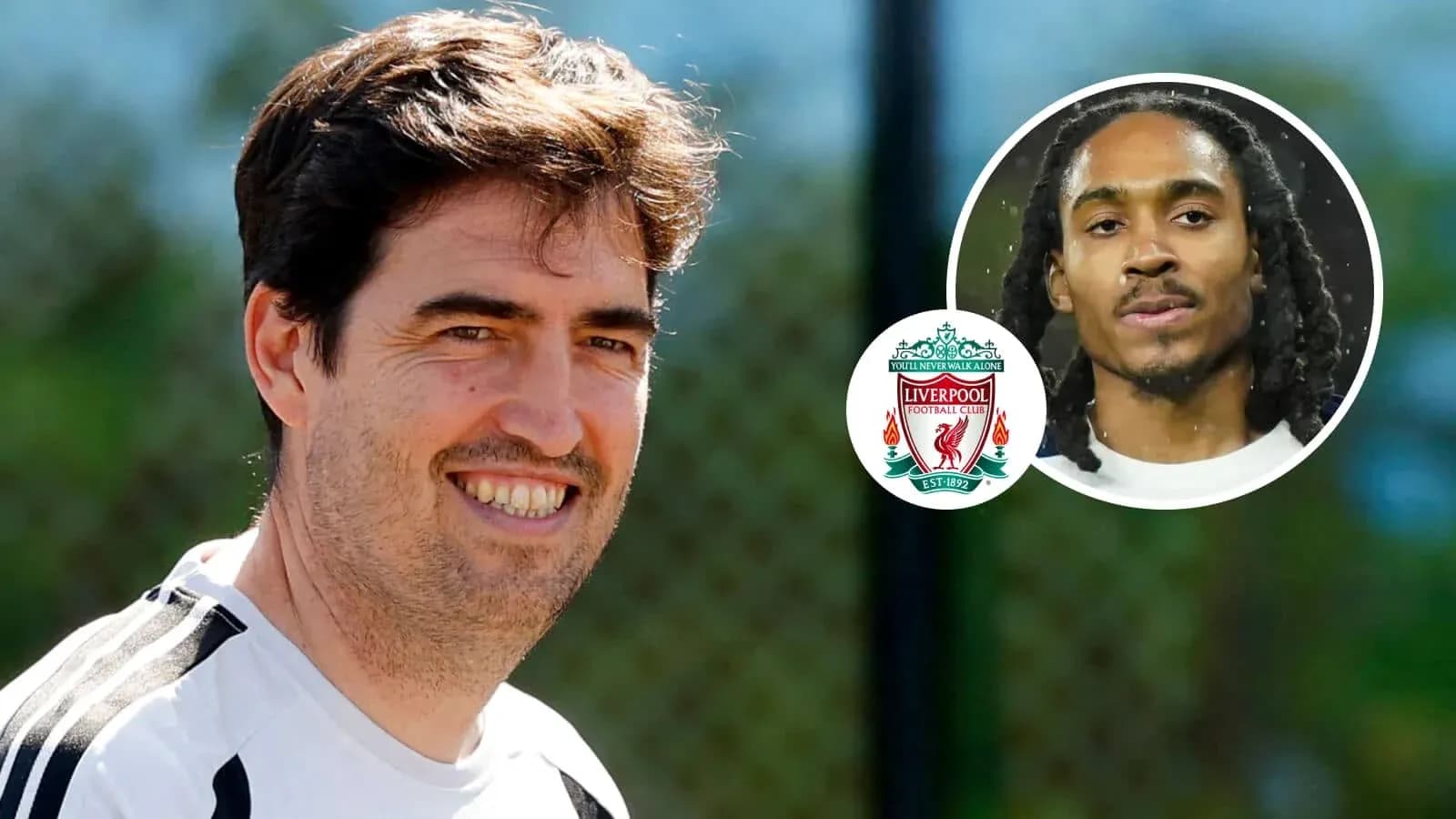 Entrenador sonriente en sesión de entrenamiento de Liverpool Entrenador sonriente en sesión de entrenamiento de Liverpool