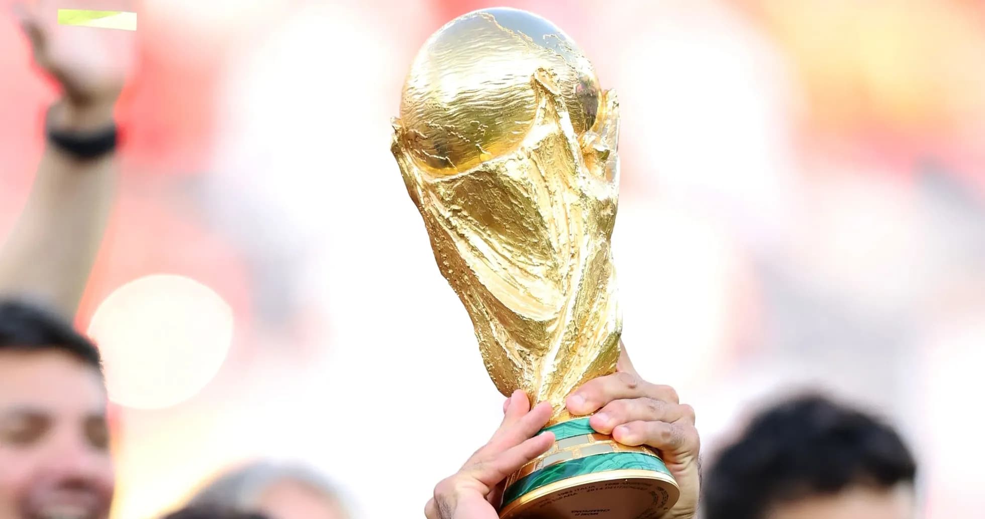 Trofeo de la Copa Mundial de la FIFA en celebración Trofeo de la Copa Mundial de la FIFA en celebración
