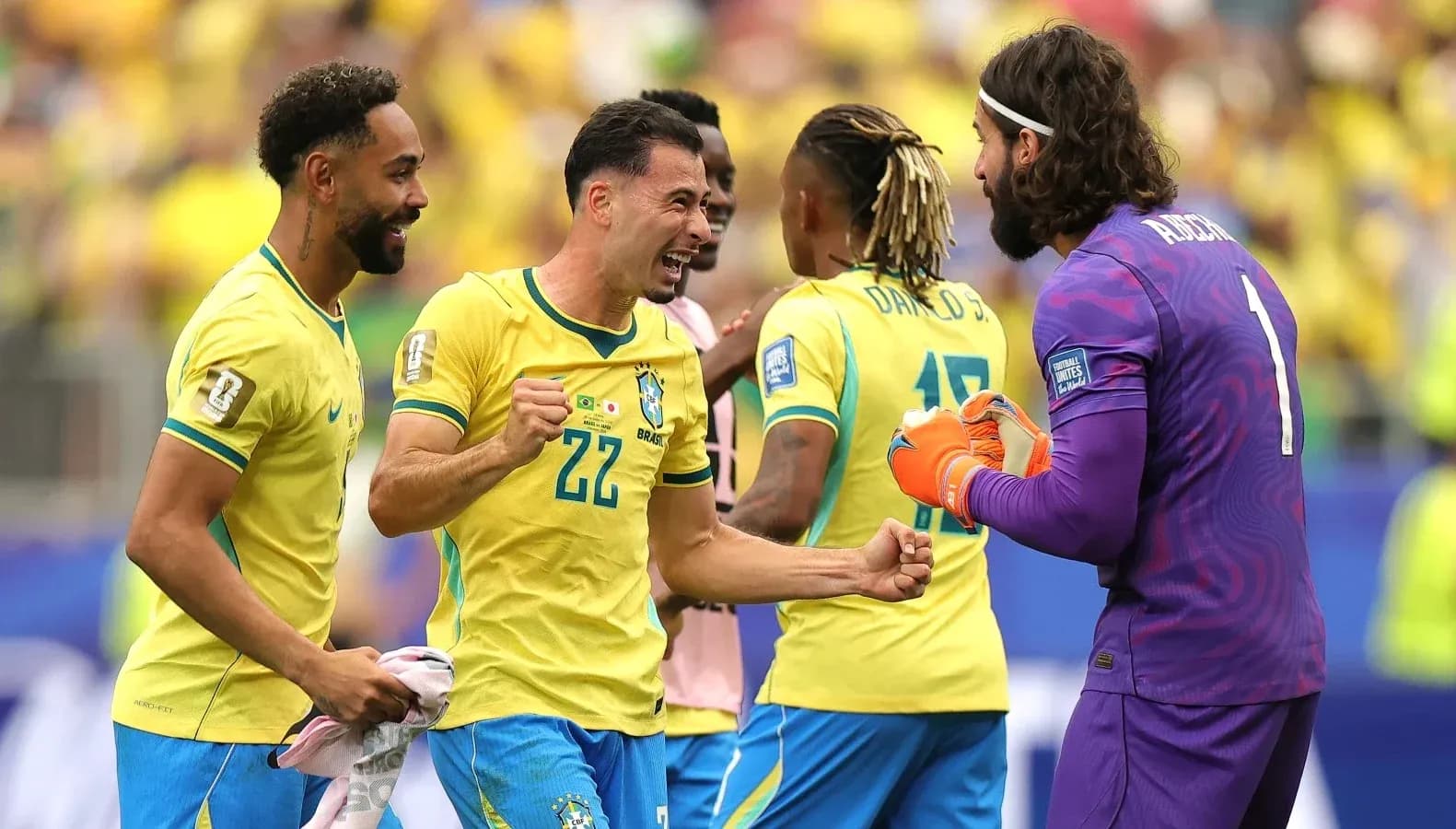 Jugadores de Brasil celebrando un gol Jugadores de Brasil celebrando un gol