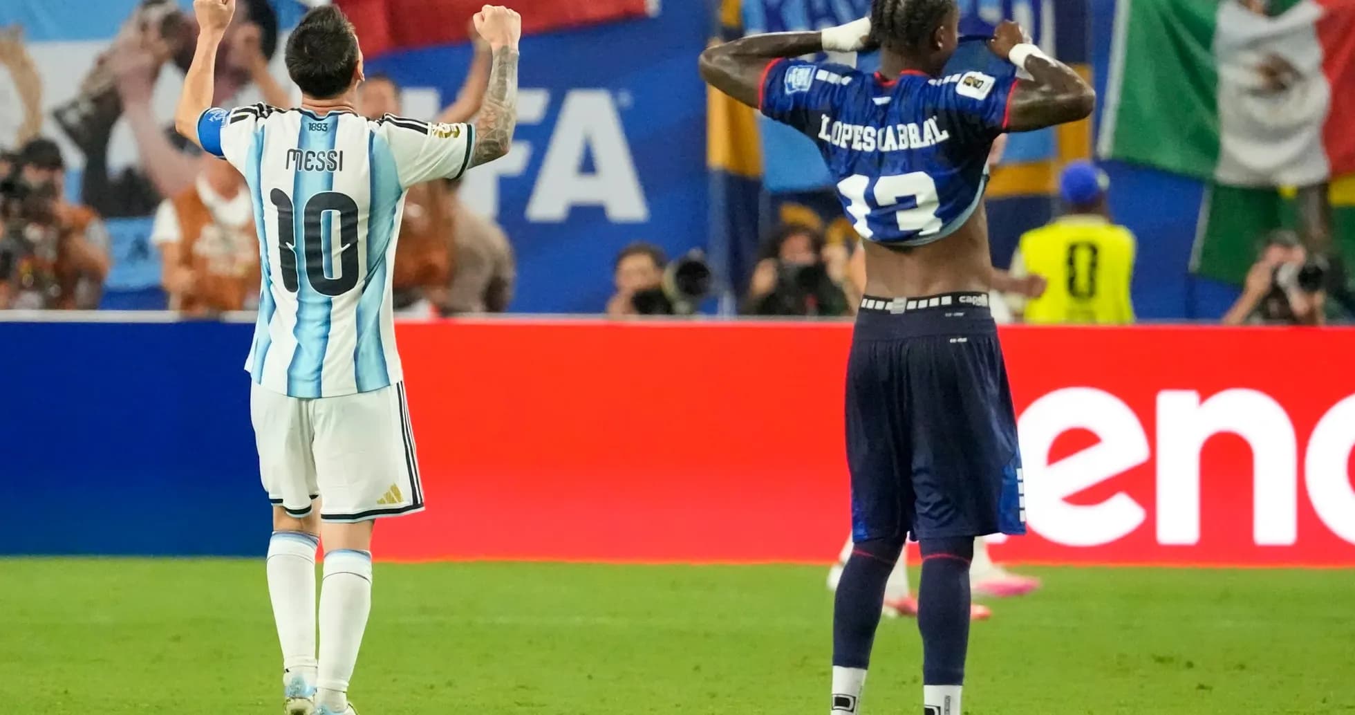 Lionel Messi celebrando en el partido Lionel Messi celebrando en el partido